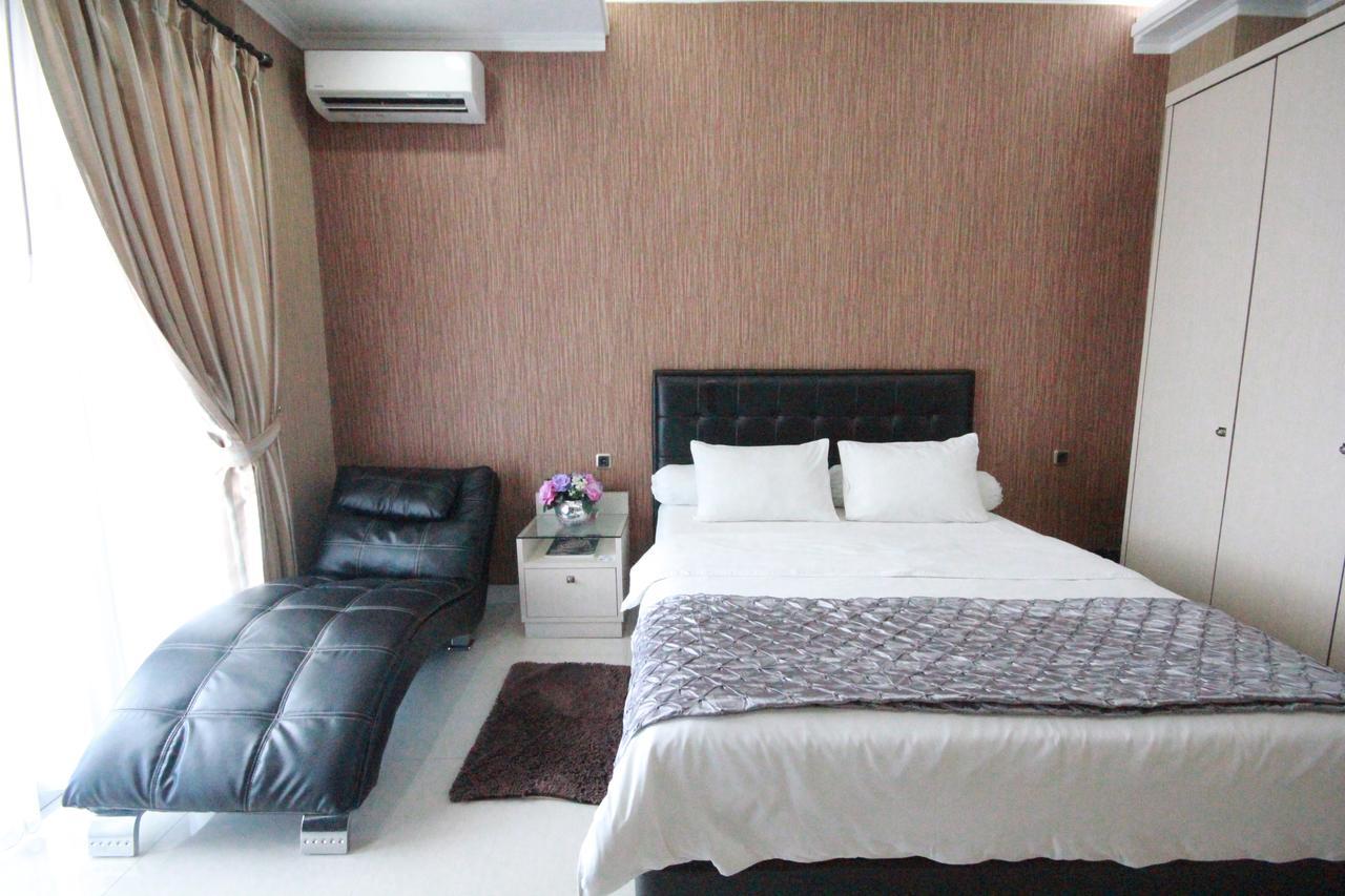 Harvia Suites Kebon Jeruk Jakarta Luaran gambar