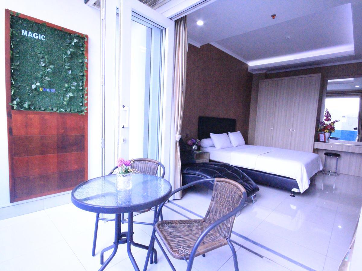 Harvia Suites Kebon Jeruk Jakarta Luaran gambar