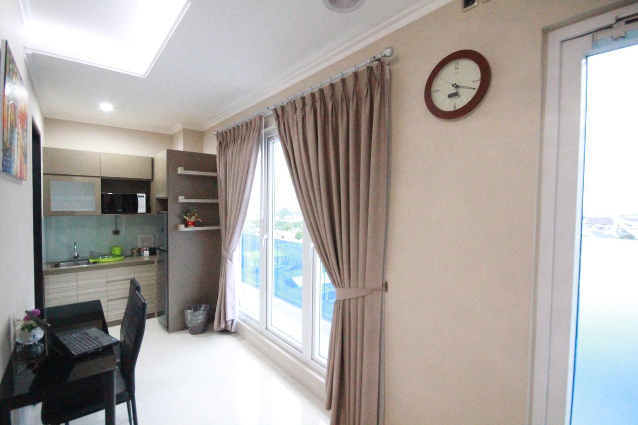 Harvia Suites Kebon Jeruk Jakarta Luaran gambar