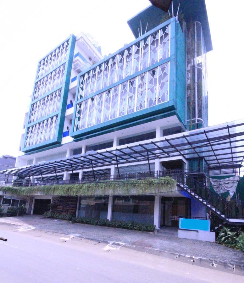 Harvia Suites Kebon Jeruk Jakarta Luaran gambar