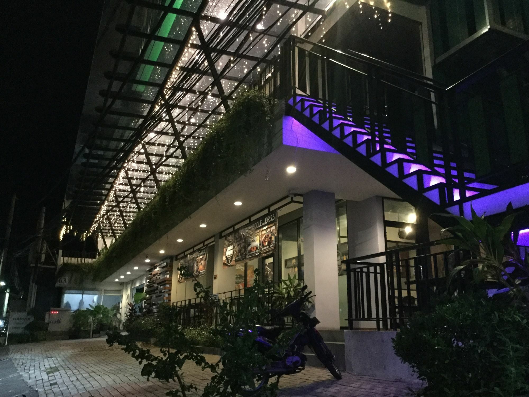 Harvia Suites Kebon Jeruk Jakarta Luaran gambar